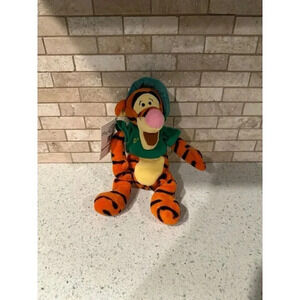 VTG Disney Store Winnie The Pooh ST. PATRICK'S DAY TIGGER Mini Bean Bag 9" b21